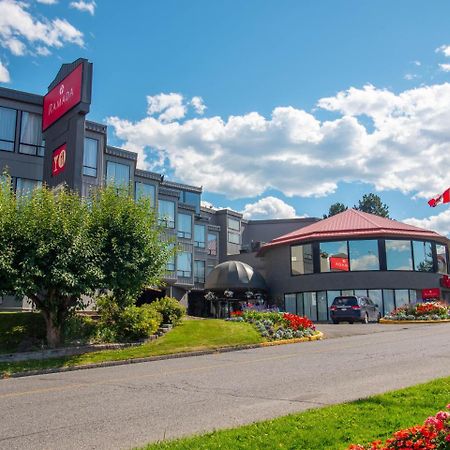 Ramada By Wyndham Kamloops Hotel Kültér fotó