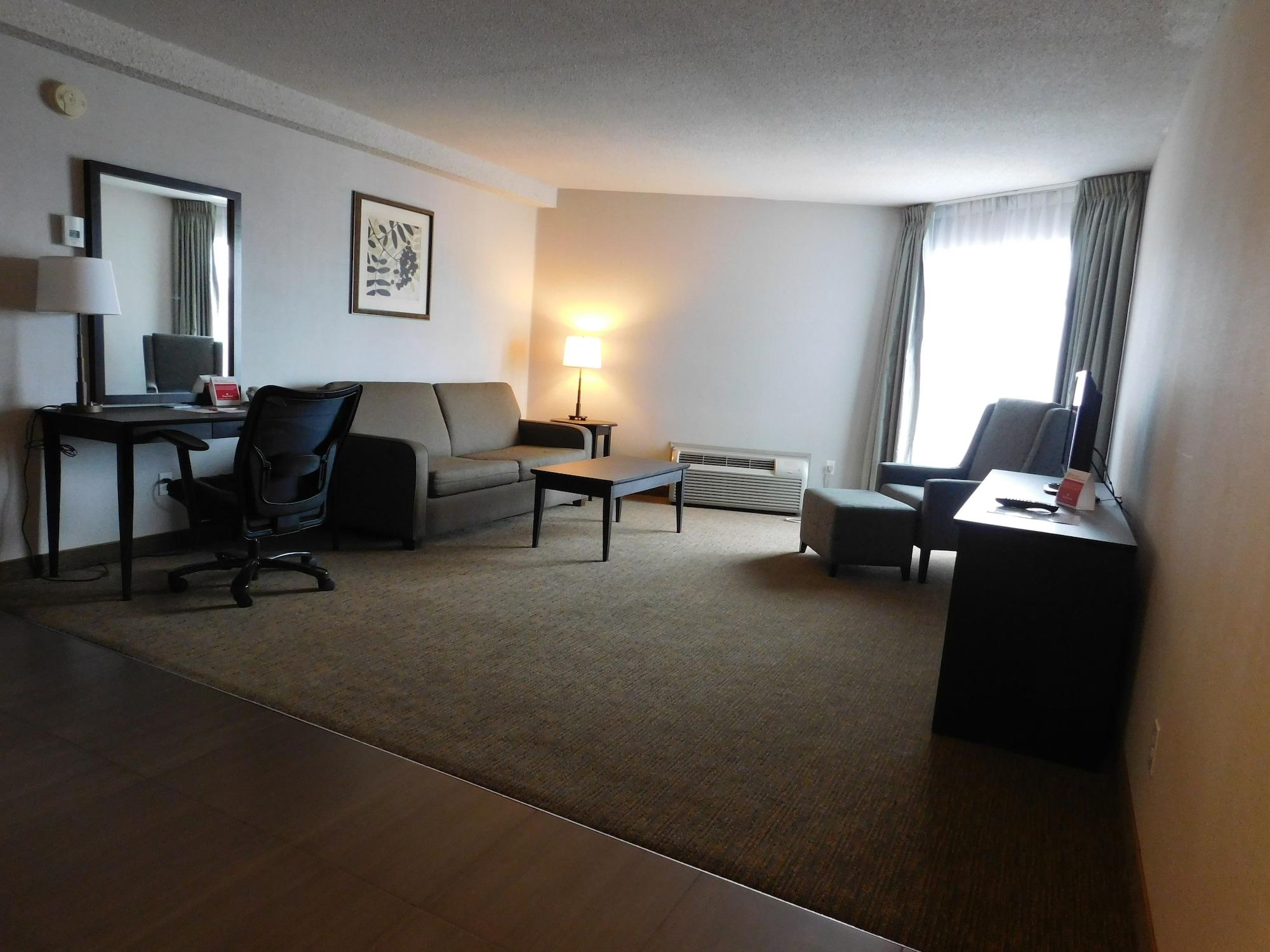 Ramada By Wyndham Kamloops Hotel Kültér fotó