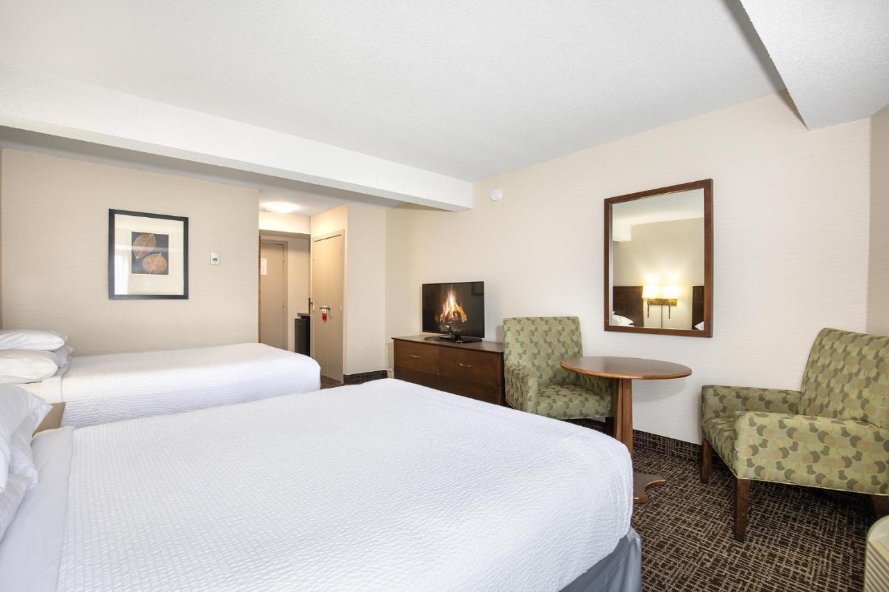 Ramada By Wyndham Kamloops Hotel Kültér fotó