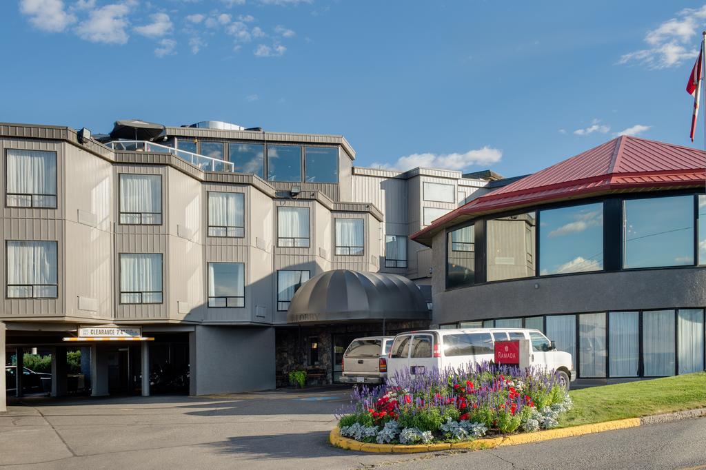 Ramada By Wyndham Kamloops Hotel Kültér fotó