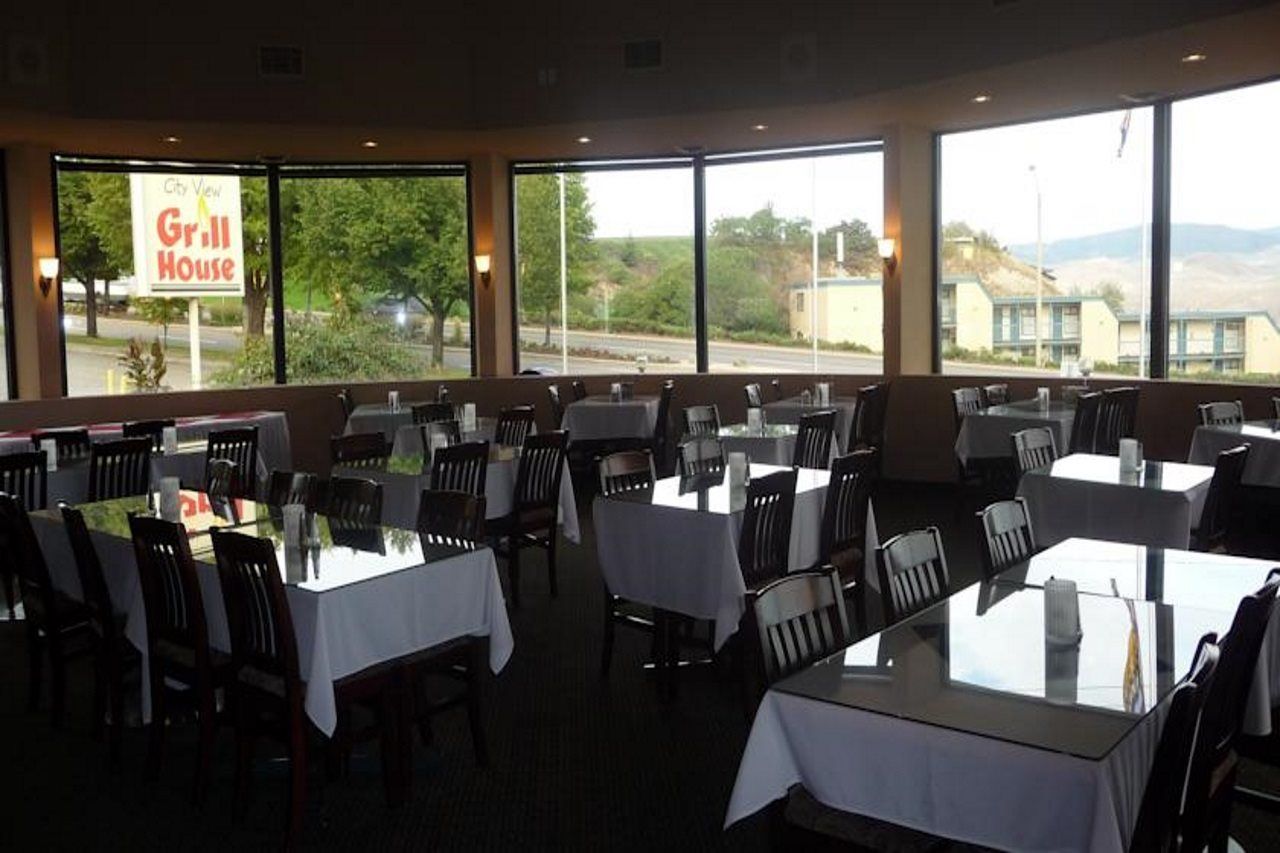 Ramada By Wyndham Kamloops Hotel Kültér fotó