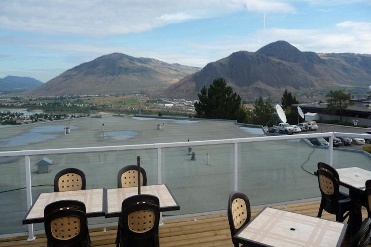 Ramada By Wyndham Kamloops Hotel Kültér fotó